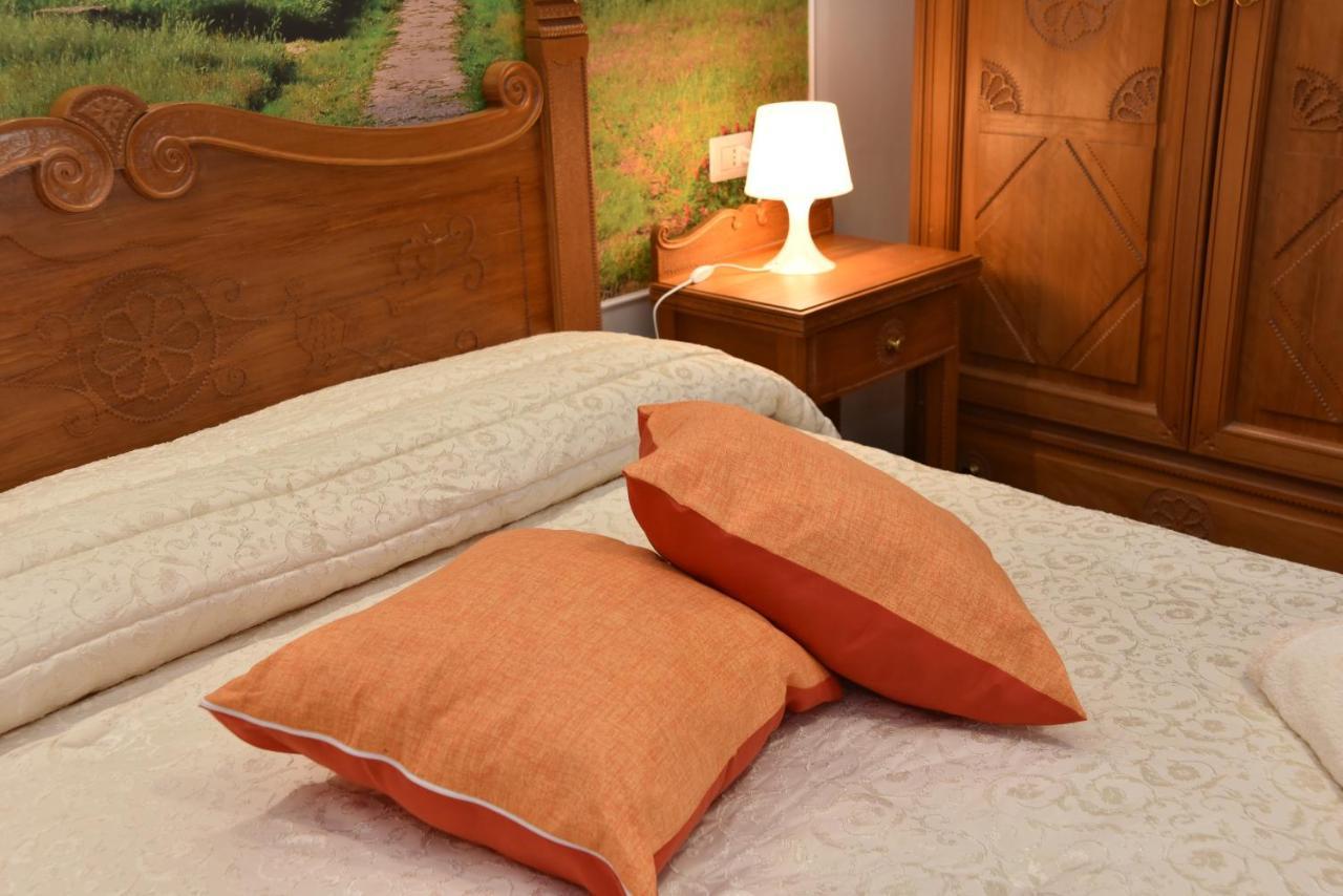 B&B Le Due Isole ヌーオロ エクステリア 写真
